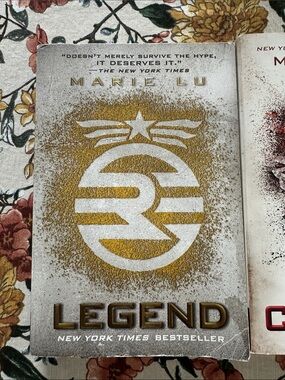 Legend by Marie Lu — White & Gold Hardcover